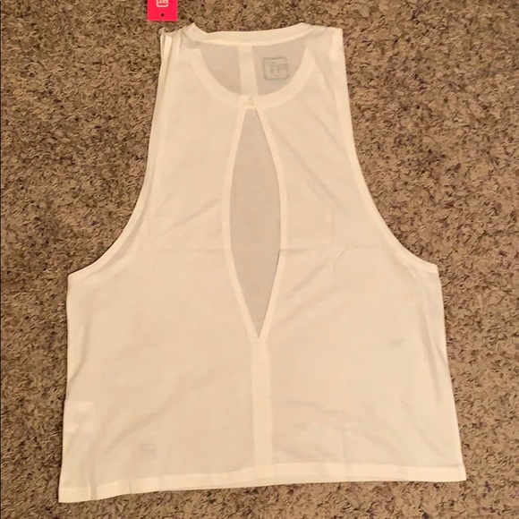 Ideal Fit Muscle Tank - Picture 4 of 5